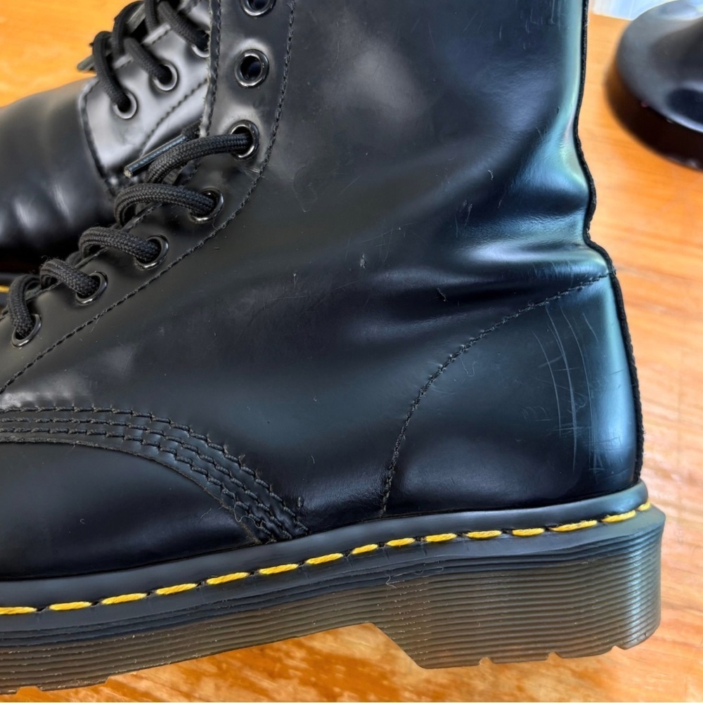 Dr. Martens 1460 Narrow Smooth Leather Women’s Boots - Picture 11 of 16